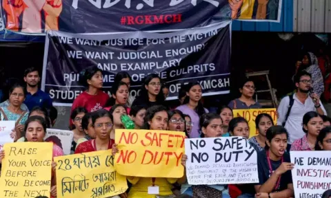 Doctors and nursing staff protest against the rape and murder of a woman doctor inside the RG Kar Medical College and Hospital (PTI)