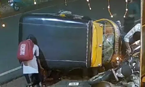 Visual from the spot (Thanthi tv)