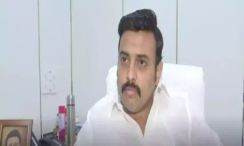 TN forest minister promises measures to keep elephants away from plastics