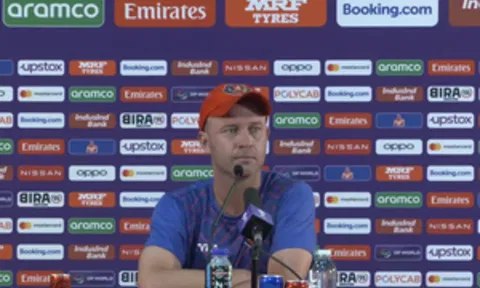 &nbsp;Jonathan Trott&nbsp;