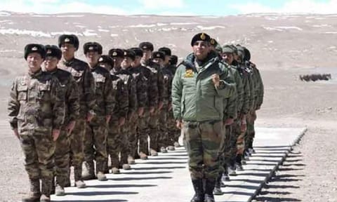 Indian and Chinese troops