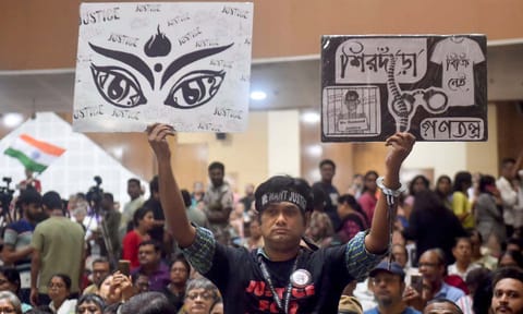&nbsp;Mass convention called by the West Bengal Junior Doctors Front, demanding justice for the alleged sexual assault
