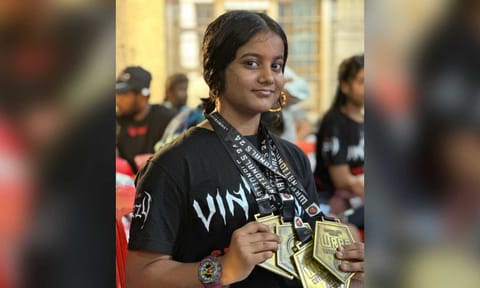 Anjana Murali with the medals she won at the National event&nbsp;