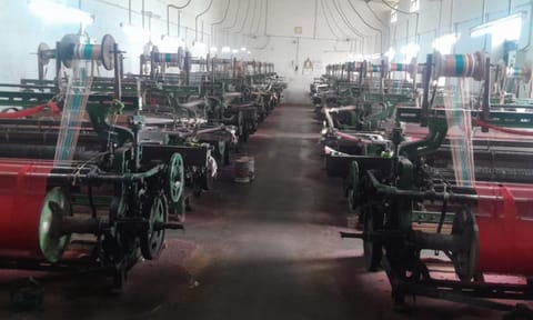 Production of sarees and dhotis under way in powerlooms in Erode&nbsp;