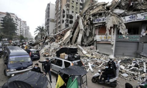 Displaced residents return to Dahiyeh (AP)