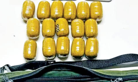 Seized gold balls