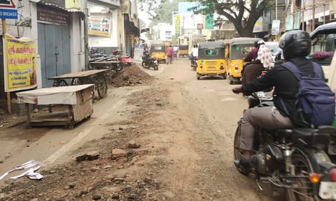 Improperly restored Madhavaram High Road&nbsp;