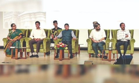 Governor RV Ravi, IIT-M director Kamakoti at the curtain raiser