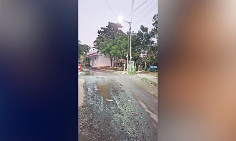 Damaged Dhanakotti Raja Street in Ekkatuthangal