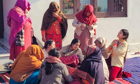 Relatives of Army's Naik Mukesh Singh Manhas mourn while waiting for his mortal remains, in Samba district, Jammu and Kashmi (PTI)&nbsp;