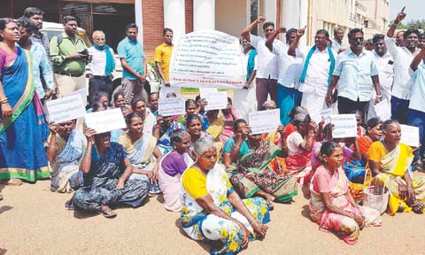 Residents of Arumalaikottai protest inside the Collectorate premises in Thanjavur&nbsp;