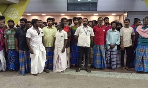 27 fishermen from Rameshwaram and Thangachimadam returned to Chennai on Wednesday night&nbsp;