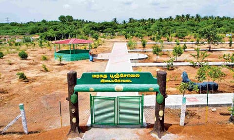 Maragatha Pooncholai at Idayakottai, Dindigul district