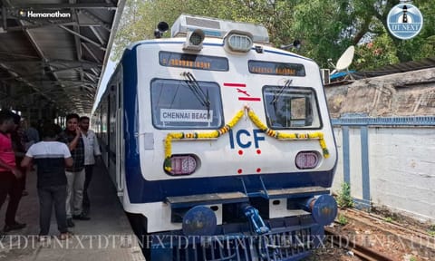 &nbsp;air-conditioned EMU (Train no 49003)
