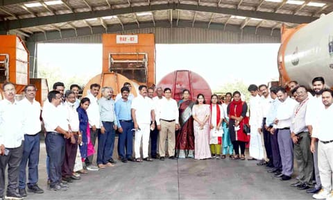 Chennai Mayor R Priya and other officials made a one-day visit to WTE plant functions in Hyderabad&nbsp;