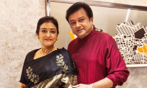 Actor Jayaram with his wife