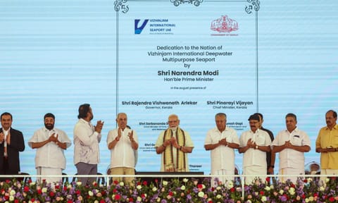 Prime Minister Narendra Modi, Kerala Governor Rajendra Arlekar, Chief Minister Pinarayi Vijayan, Adani Group Chairman Gautam Adani and others during the inauguration of the Vizhinjam International Seaport, in Thiruvananthapuram (PTI)&nbsp;