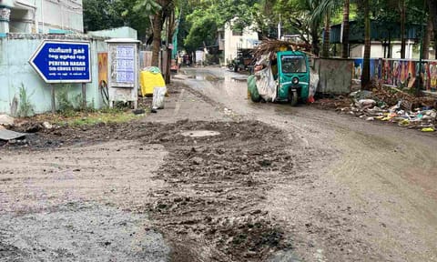 Slushy roads in Periyar Nagar&nbsp;