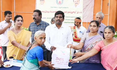 Uzhavarai Thedi Velanmai scheme rolled out to connect farmers with experts
