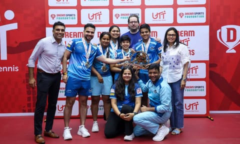 Kolkata Thunder Blades team with the title&nbsp;&nbsp;
