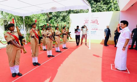 86 women cops receive transfer orders to their preferred location after maternity leave&nbsp;