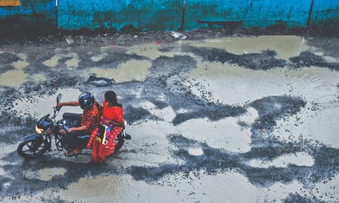 Damaged roads in Tondiarpet