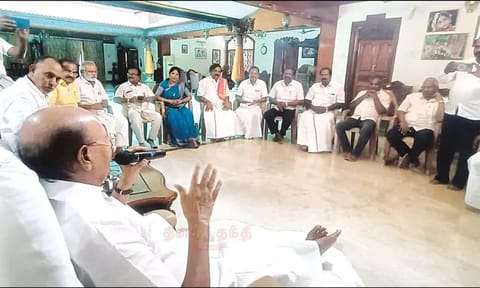 Ramadoss ousts Anbumani from PMK executive committee