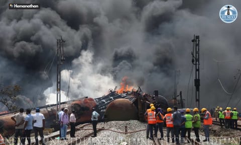 Thick black smoke from burning wagons billows into the sky near Tiruvallur railway station on Sunday; firefighters battled 10 hours to douse the blaze (Photo: Hemanathan M)&nbsp;