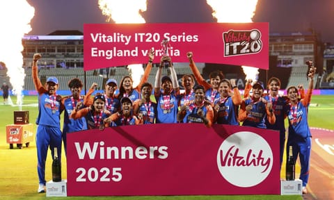 Victorious India team celebrates with the trophy&nbsp;