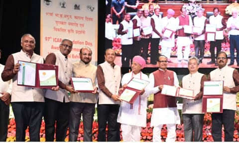 Scientists from ICAR-Sugarcane Breeding Institute (SBI), Coimbatore, conferred with Rashtriya Krishi Vigyan Puraskar – 2025&nbsp;