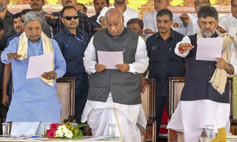 Karnataka Chief Minister Siddaramaiah, Congress President Mallikarjun Kharge and Deputy Chief Minister D.K. Shivakumar during the inauguration and foundation stone laying ceremony of various developmental projects, in Mysuru, Karnataka, Saturday, July 19, 2025 (PTI)&nbsp;