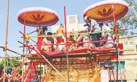 Minister Sekarbabu (inset) at consecration of Kasi Viswanatha Temple, Angalaparameswari Temple in Choolai