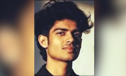 The deceased was identified as Mohammed Anas (18). (Daily Thanthi)