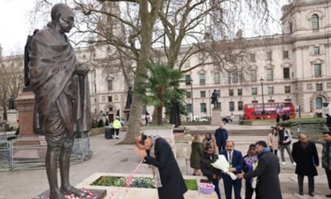 Gandhi statue vandalism (IANS)