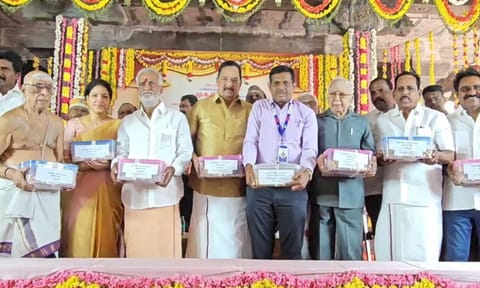 State Handloom Minister R Gandhi and HR&amp;CE Minister P.K. Sekar Babu were part of the event