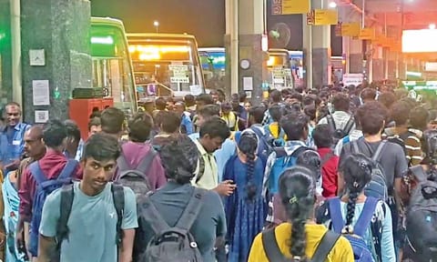Crowd at the bus terminus being entertained by live musical performances on Saturday evening&nbsp;