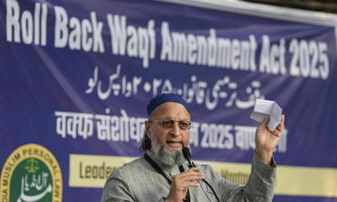 AIMIM chief Asaduddin Owaisi during a protest against the Waqf Amendment Act 2025, at Jantar Mantar, New Delhi, Saturday, Oct. 11, 2025 (PTI)&nbsp;