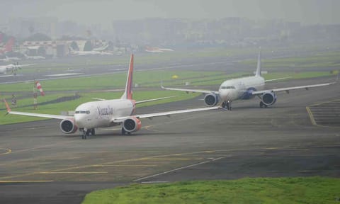 Govt plans seamless immigration process for passenger transfer through hub airports