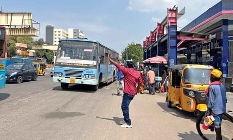 &nbsp;Saidapet bus stop&nbsp;