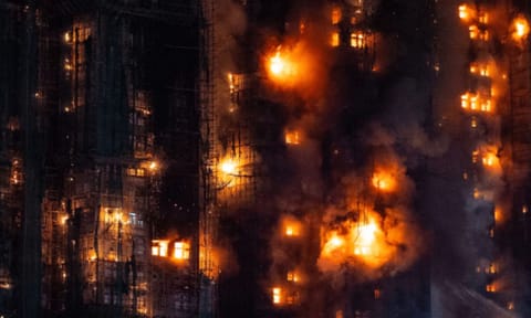 Fire engulfs high-rise Hong Kong building (AP)