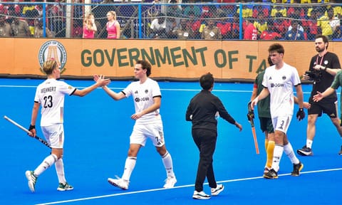 &nbsp;Germany and South African players exchange greetings after the former won the inaugural match of the Hockey Men's Junior World Cup 2025, in Madurai, Tamil Nadu, Friday, Nov. 28, 2025 (PTI)&nbsp;