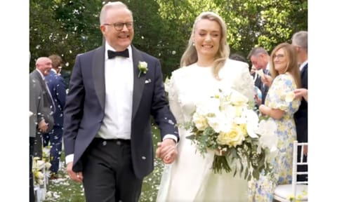 Australian Prime Minister Anthony Albanese with his wife Jodie Haydon (Photo: IANS)