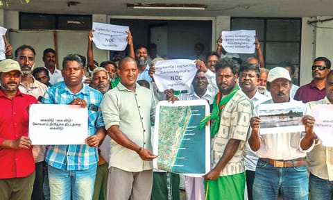 Fishermen protest at the Assistant Director of Fisheries office