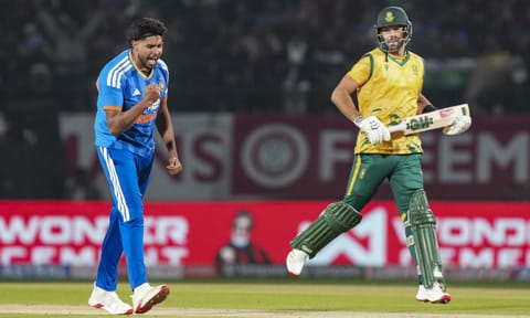 India's Harshit Rana, left, celebrates the wicket of South Africa's Quinton de Kock during the third T20 International cricket match of a series between India and South Africa, at HPCA Stadium, in Dharamshala, Himachal Pradesh, Sunday, Dec. 14, 2025 (PTI)&nbsp;