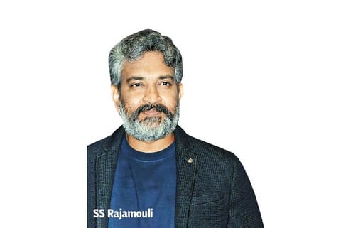 Rajamouli has 2 stories for his next with Mahesh Babu
