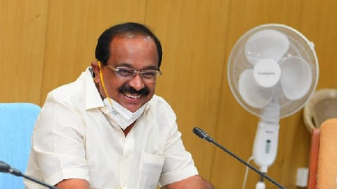 R Sakkarapani