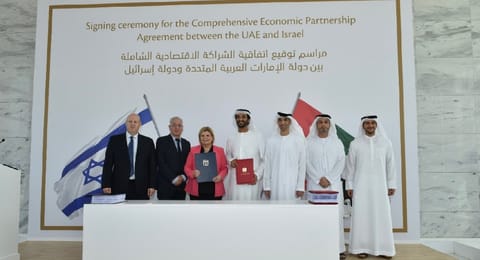 Two-way trade between Israel and the UAE last year totalled some $900 million dollars