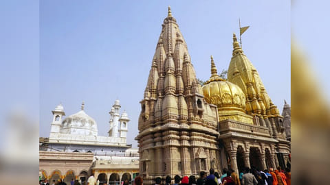A view of Kashi Vishwanath Temple and Gyanvapi Masjid, in Varanasi