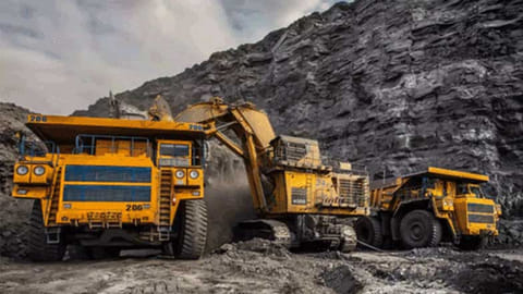 In the 2029-30 financial year, the domestic supply of dry fuel at 1,511 MT is again expected to surpass the demand at 1,448 MT.
