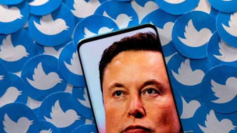 Musk says engagement on Twitter accounts 'much lower'